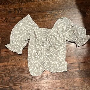 Green floral Abercrombie crop top